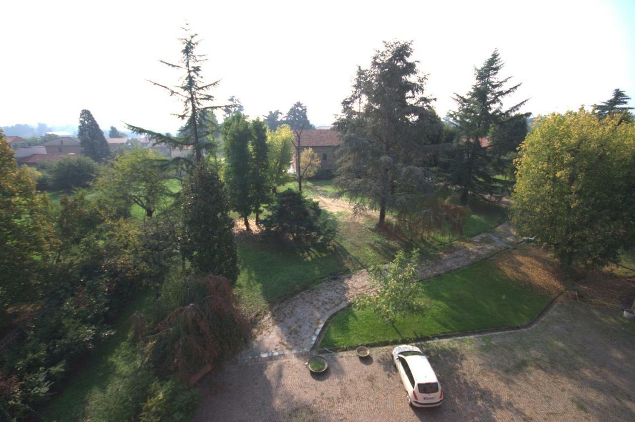 Bed & Breakfast Ottoquadri Quattordio ภายนอก รูปภาพ